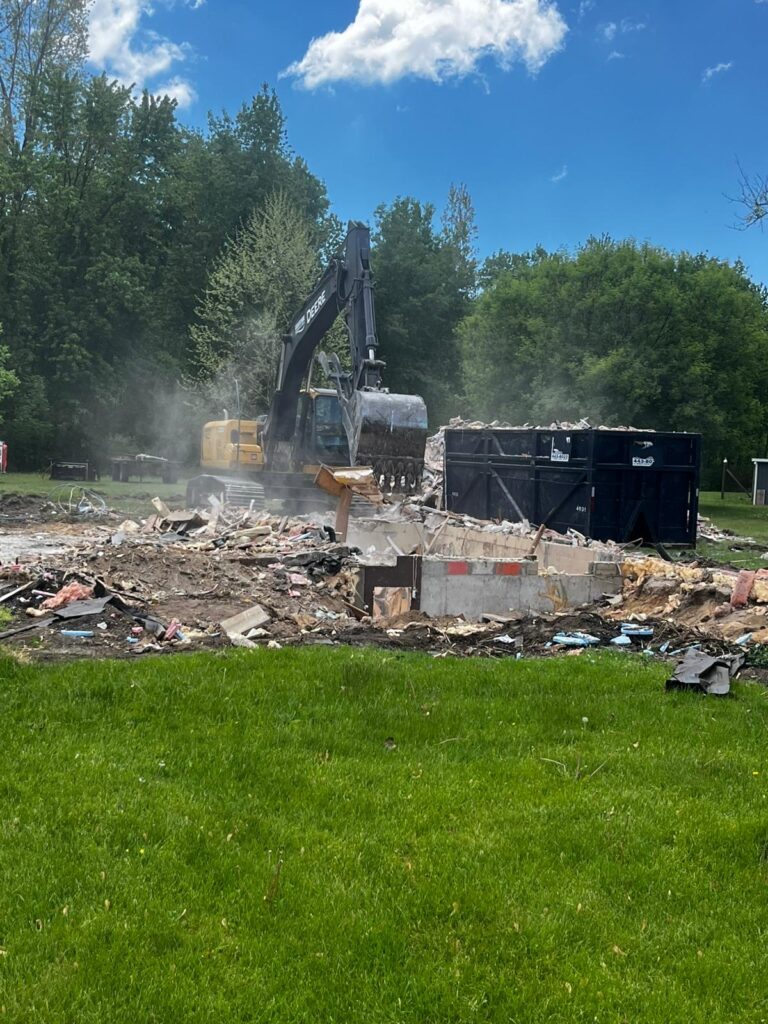 House demolition contractor Norfolk ON (1)